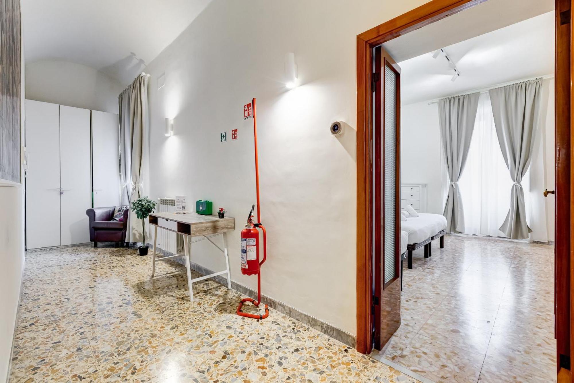Vivilo Collection - San Vito View - 3 Bdr 2 Baths * Roma